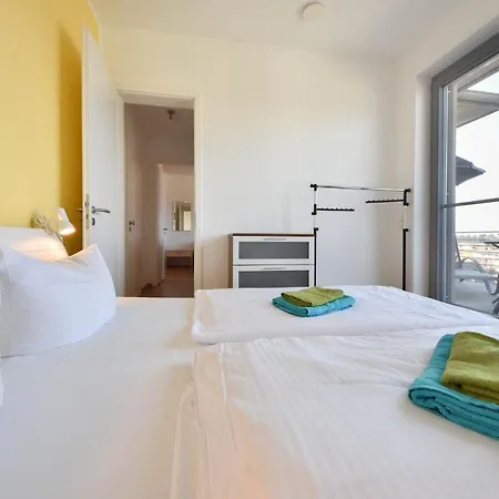 Penthouse West *